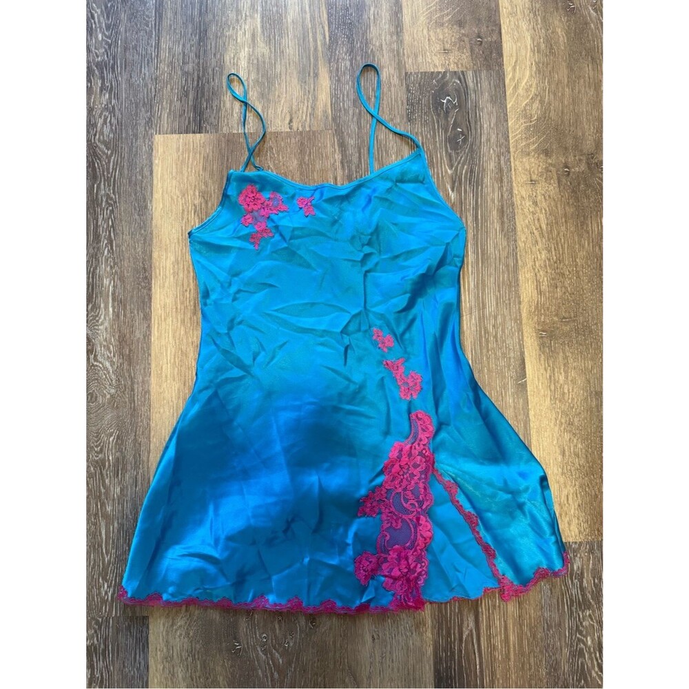 VTG Victoria’s Secret Blue Slip Dress Pink Lace Y2K fairycore